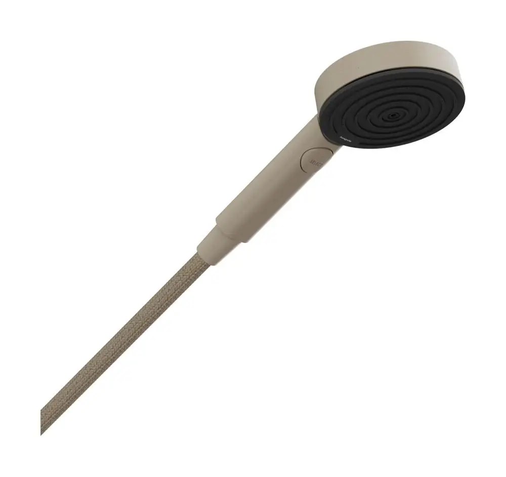 Handbrause von Hansgrohe mit runder Duschkopfoberfläche und einem flexiblen Schlauch, erhältlich in sandfarbener Ausführung.
